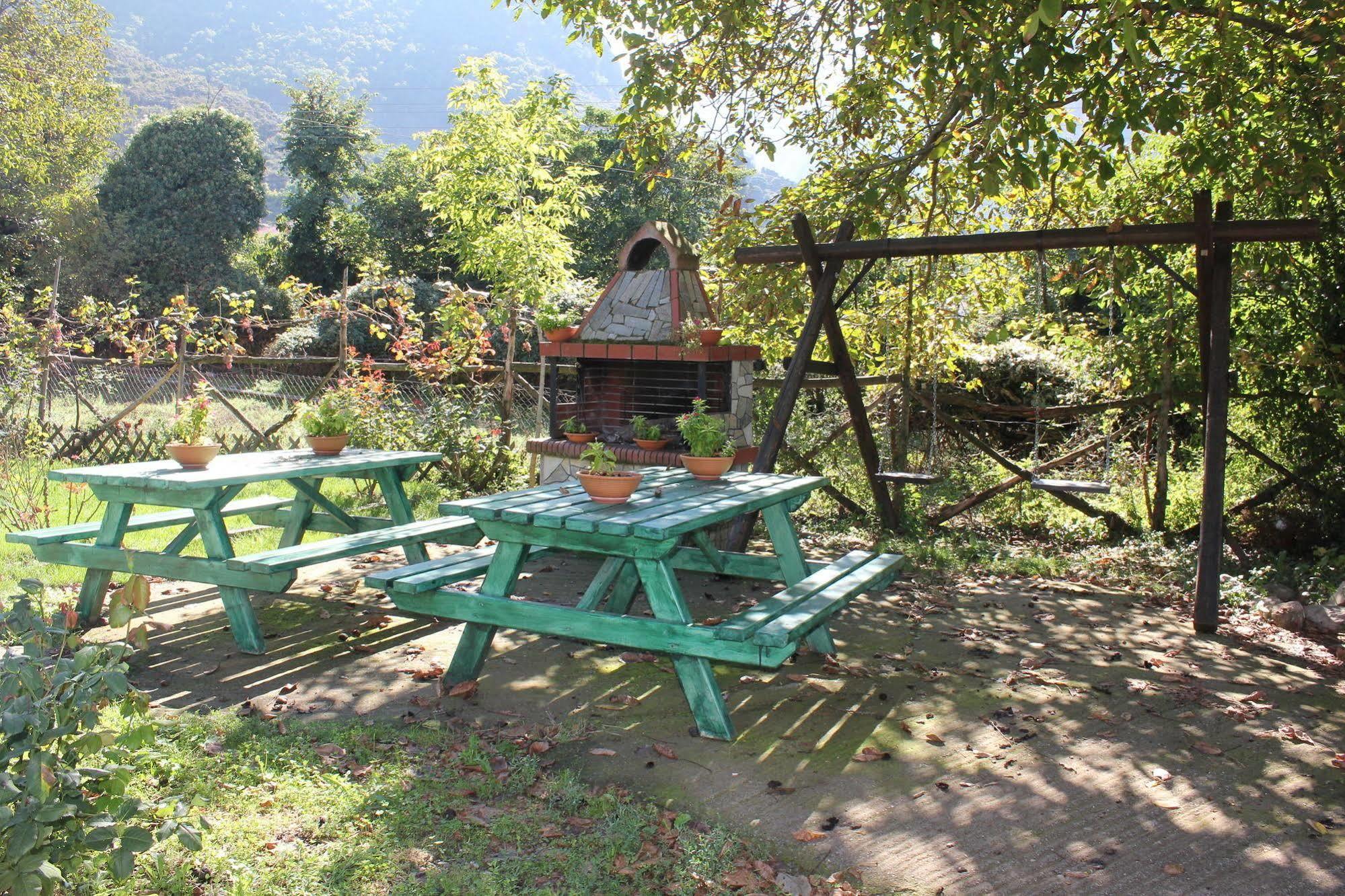 Artemis Apartments Konitsa Exteriör bild