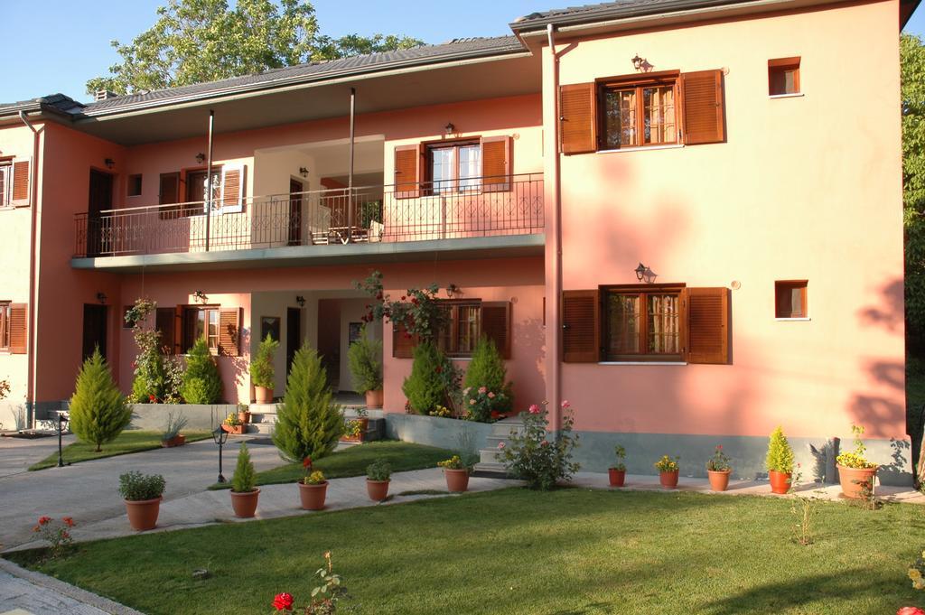 Artemis Apartments Konitsa Exteriör bild
